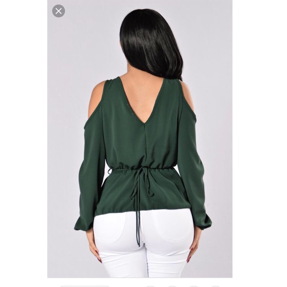 FASHION NOVA TOP - Picture 2 of 3